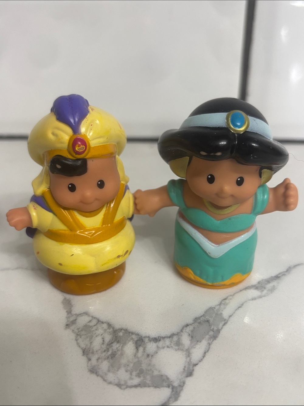 Little People Jasmine and Aladdin Princess Talkers 2012